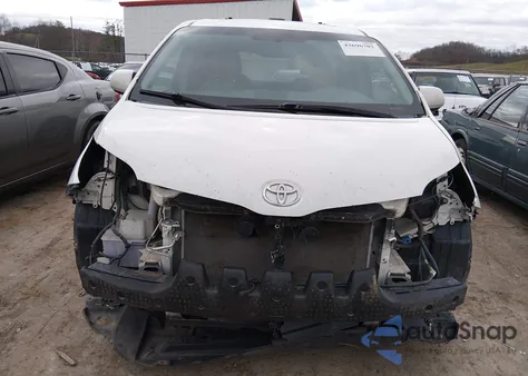 2012 Toyota Sienna Limited 7 Passenger from USA, damaged, VIN 5TDDK3DC6CS035614